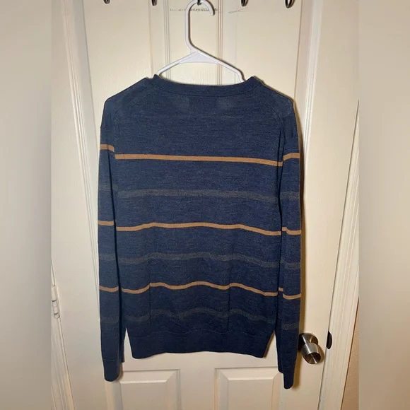 Banana Republic 100% Merino Wool Striped Crewneck Sweater Size L Blue - Picture 7 of 7